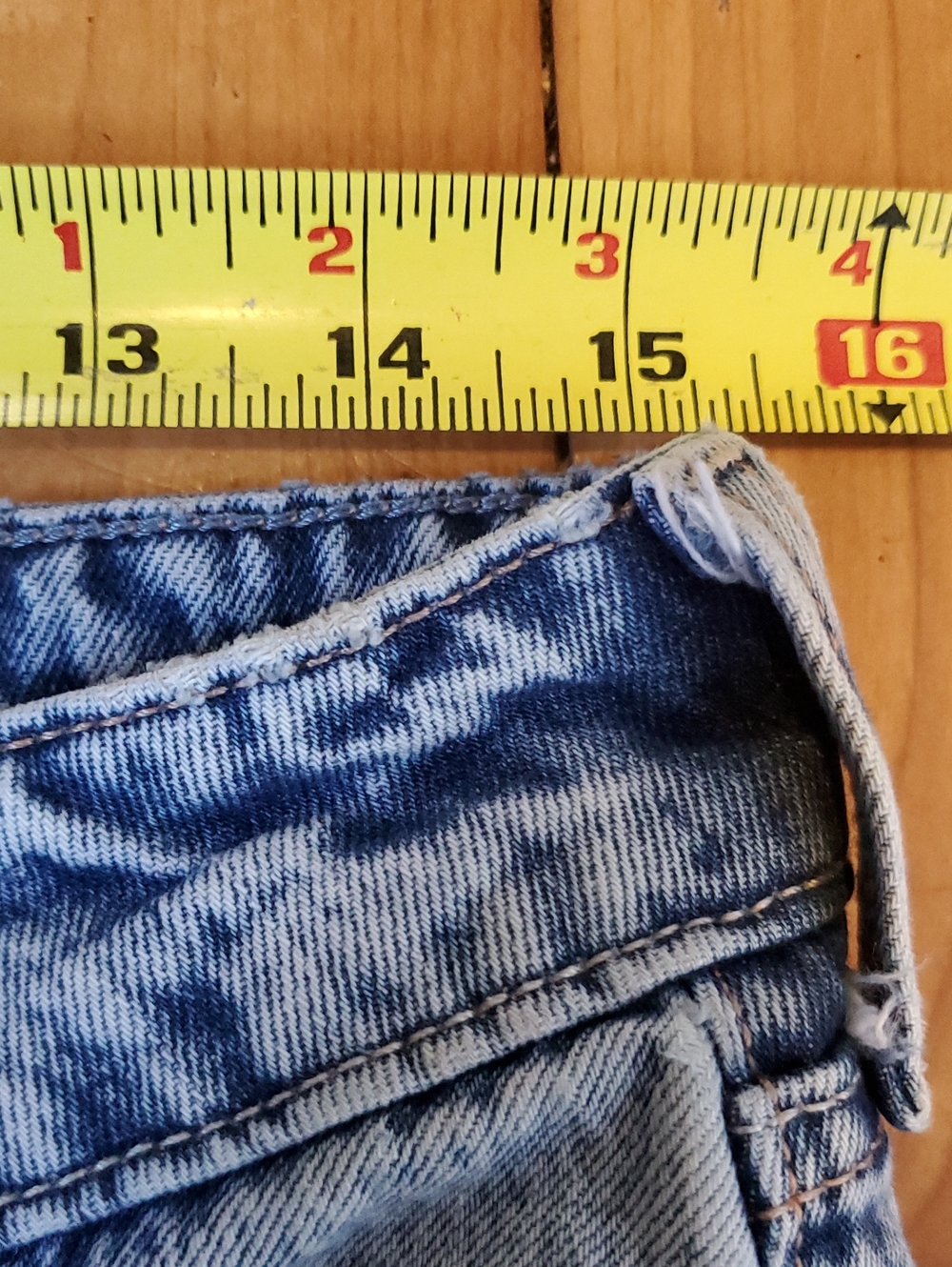 Hollister Light Blue Low-Rise Tapered Jeans Baggy - Picture 3 of 8